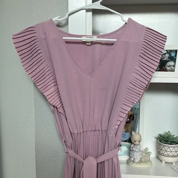 pleated maxi dress - Picture 2 of 7